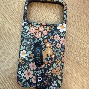 Loopy Case iPhone 17 Pro Vintage Blooms